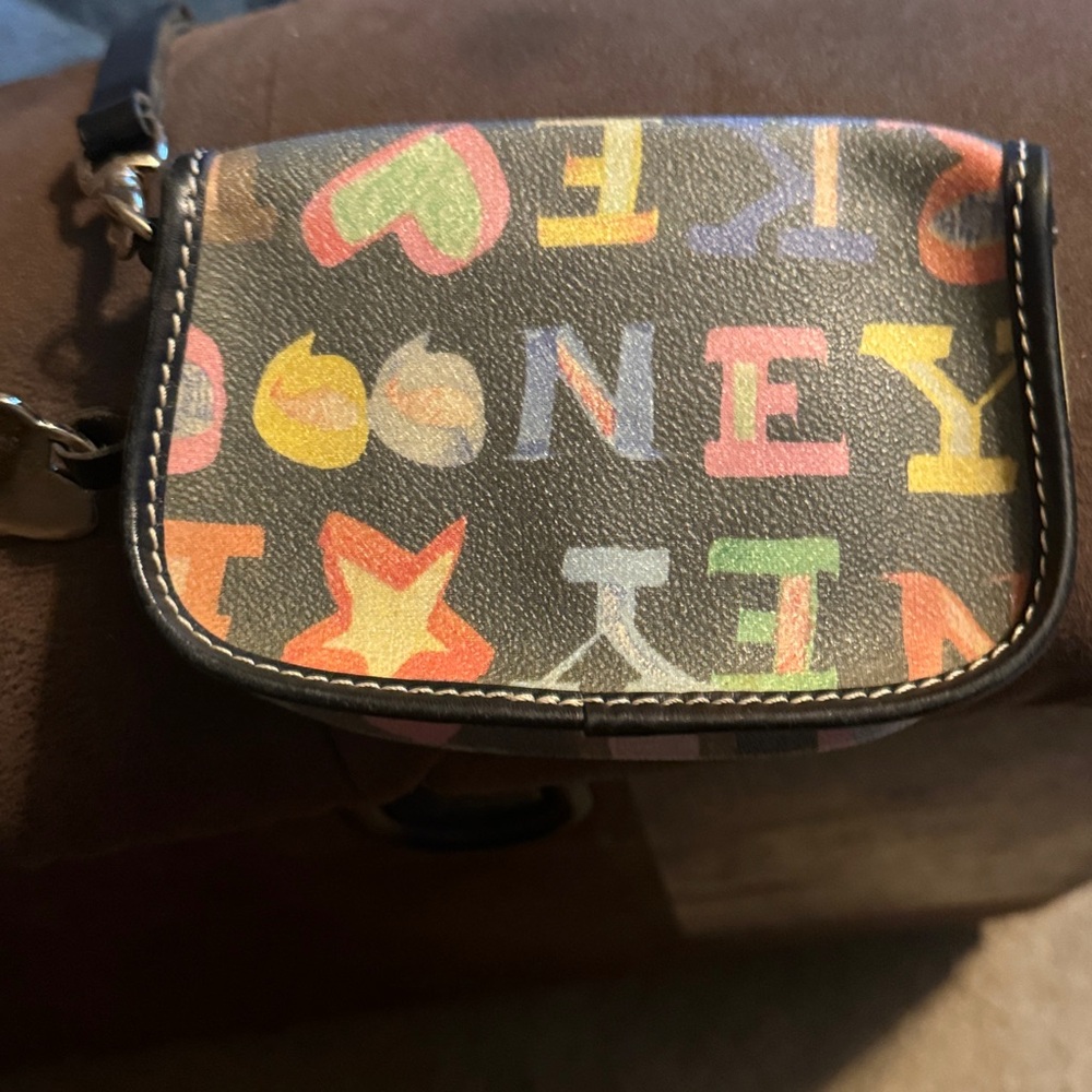Dooney & Burke wristlet…AUTHENTIC UGC - Picture 3 of 5